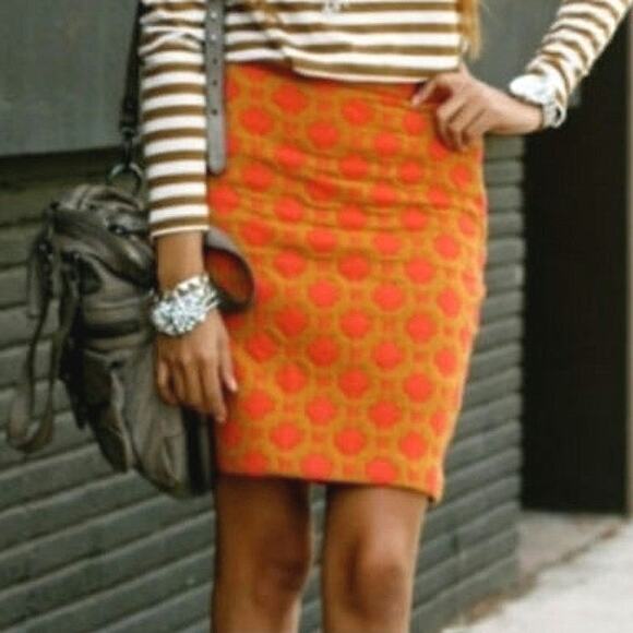 Anthropologie Charlie & Robin Quilted Pencil Mini Skirt Orange Tan Geometric 10 - Picture 2 of 16